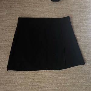 Black Zara mini skirt